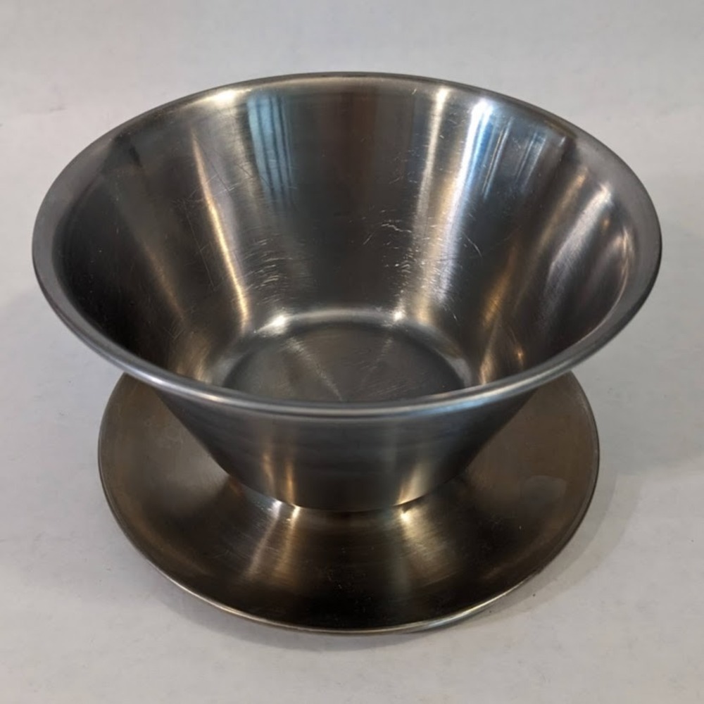 Vtg Leonard Stainless Steel 18/8 Gravy Boat Sauce Server w/ Attached Underplate